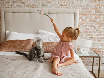 Pet Therapy for Autism: What It Is & How It Works (Vet-Verified)