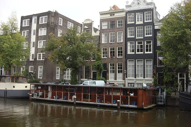 Amsterdam’s Floating Cat Sanctuary: De Poezenboot (The Cat Boat)