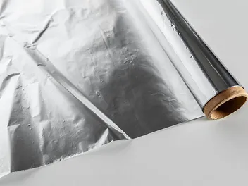 Is it True That Cats Hate Aluminum Foil? 3 Vet-Reviewed Possible Reasons Why