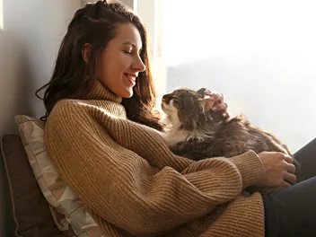 Can a Landlord Refuse an Emotional Support Cat? 2026 Guide & FAQ