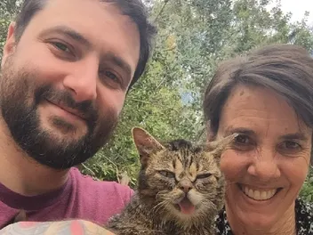 My Afternoon With Lil BUB: Movie, Celebrity Life & Special-Needs Felines