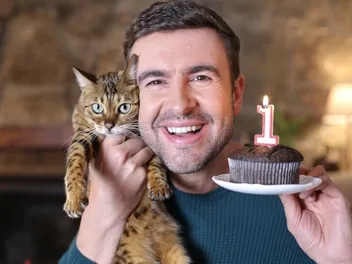 Gotcha Day for Cats 2026: What It Is & How to Celebrate