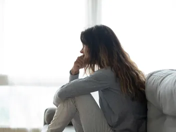 Euthanasia Guilt: 8 Vet-Verified Tips to Work Through Your Feelings