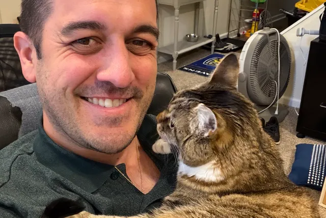 Life Through Minnie's Eyes: The Cat Behind the Comics