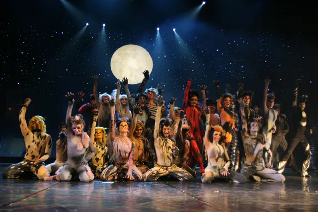 "Cats": Behind the Scenes at Andrew Lloyd Webber's Musical