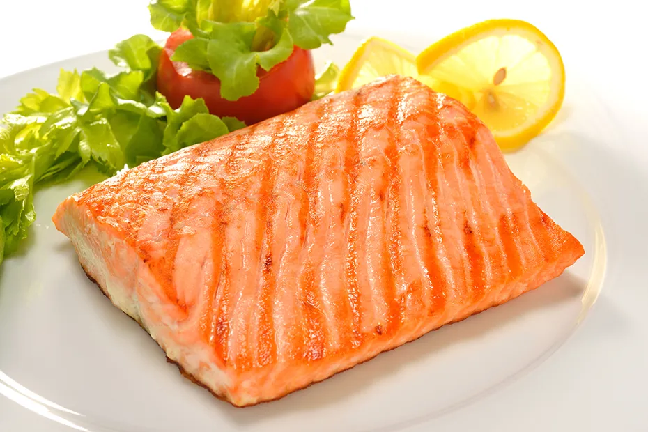 Grilled salmon on the plate