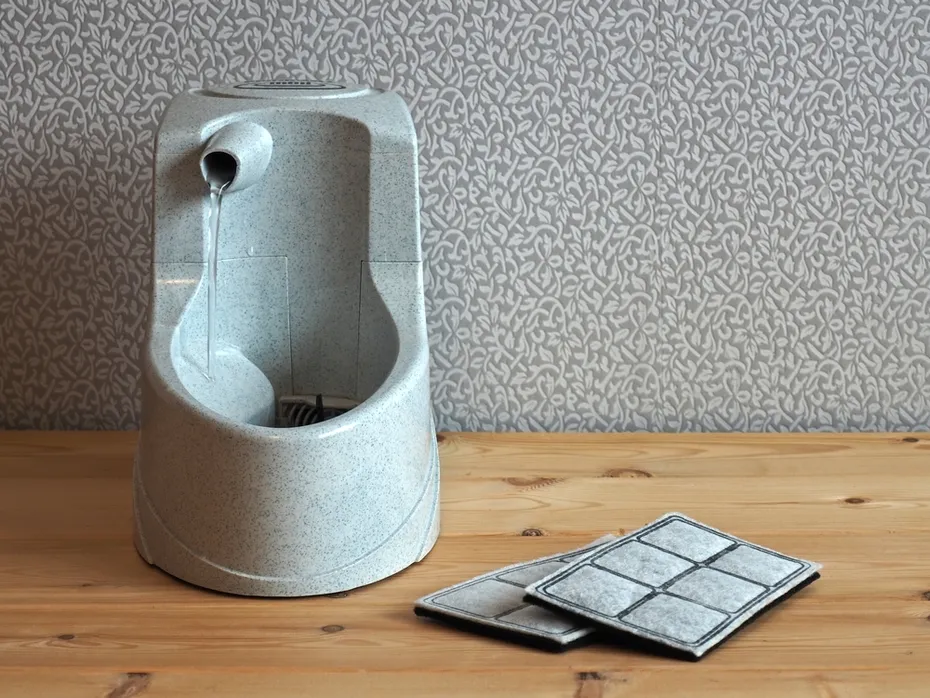 water fountain for pets with filters
