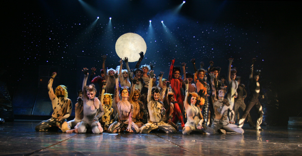 "Cats": Behind the Scenes at Andrew Lloyd Webber's Musical
