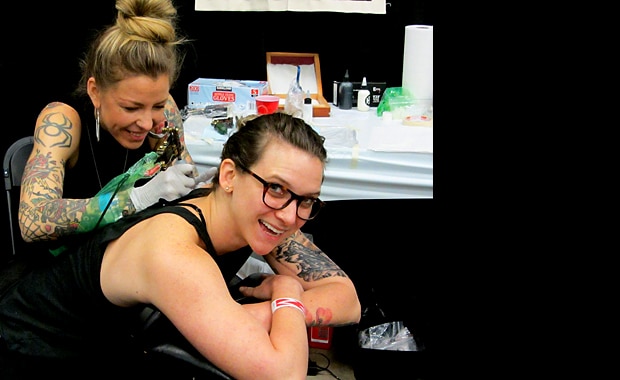 We Interview Cat-Centric Tattoo Artist Kapten Hanna