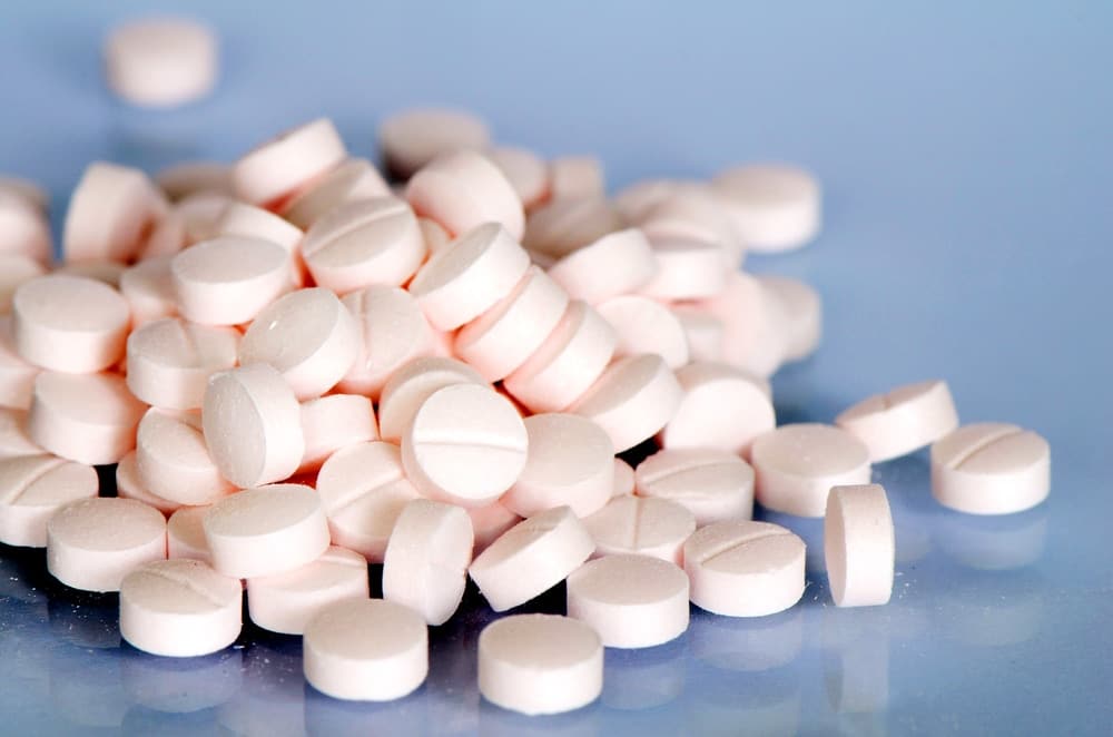 Can a Cat Take Baby Aspirin? Vet-Approved Facts & Safety Tips