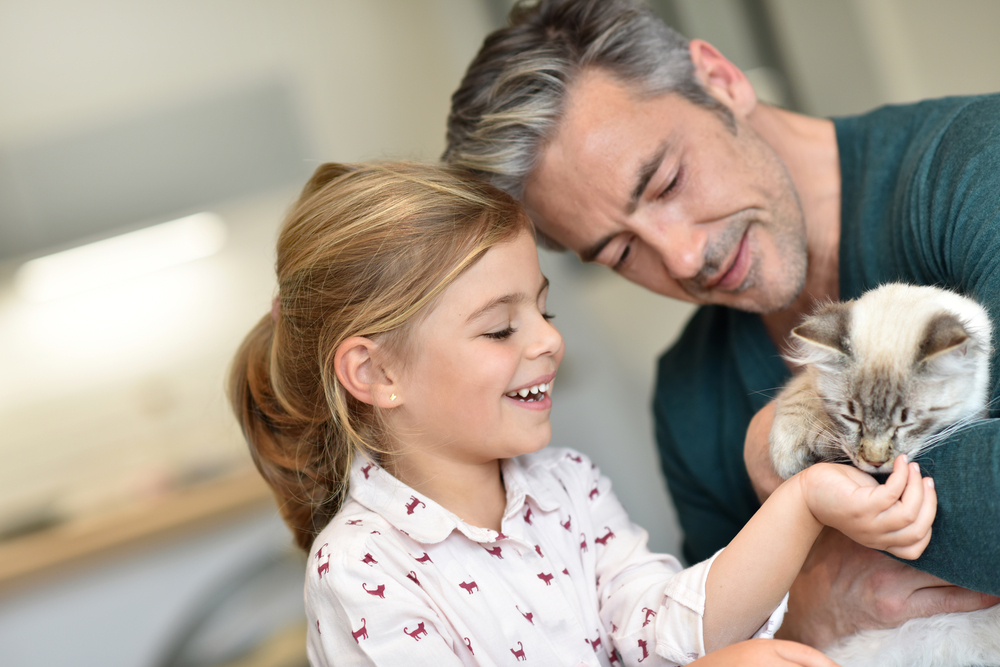 7 Tips for Helping Your Kids Start a Pet-Sitting Business