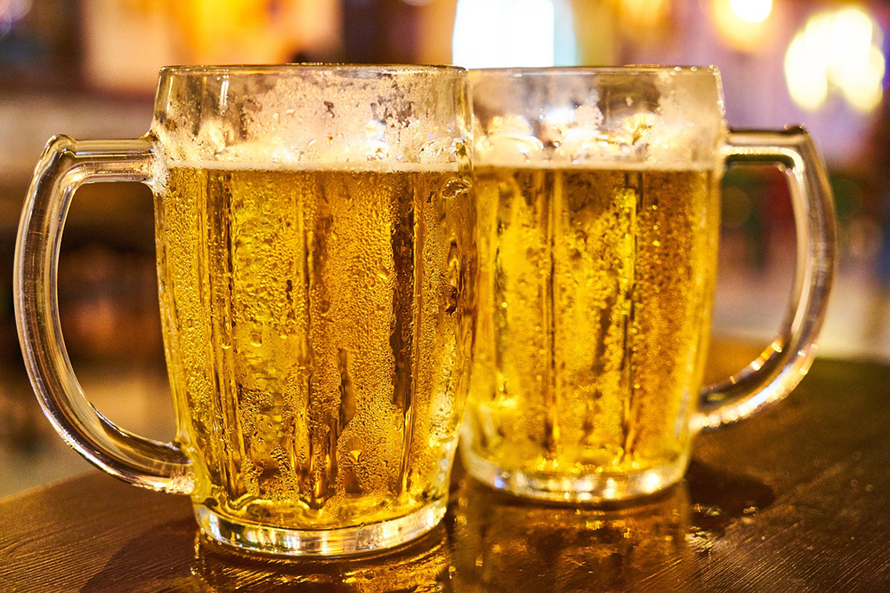 two mugs of beer