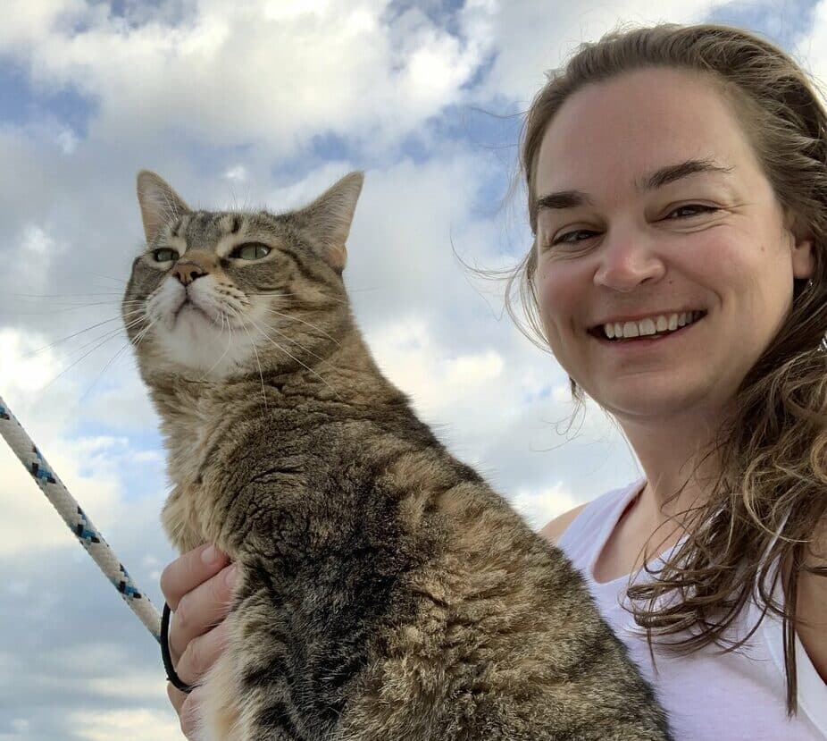 Introducing the Catsters: Dr. Lauren and Pancake & Tiller the Adventurers