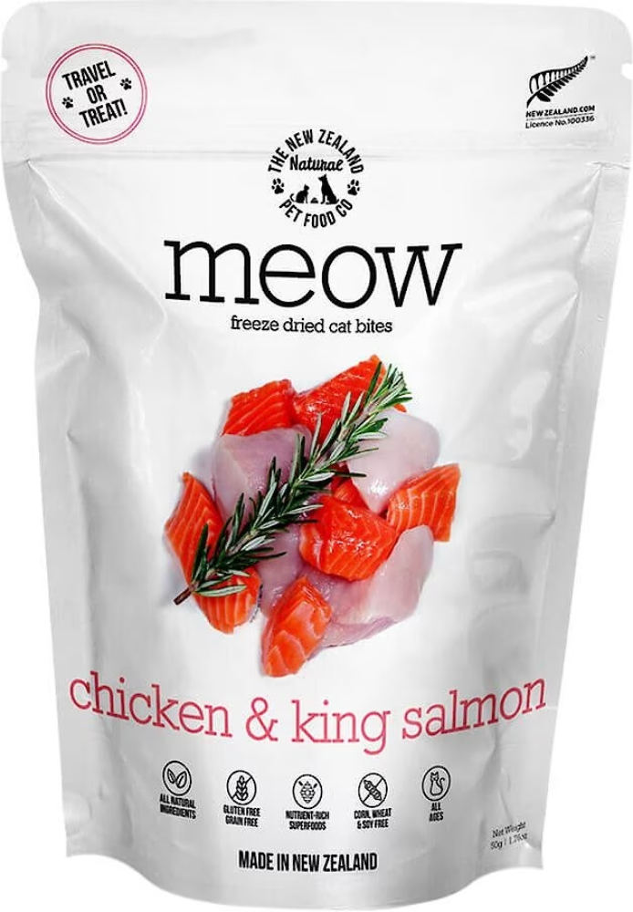 The New Zealand Natural Pet Food Co. Meow Chicken​ &amp; King Salmon Grain-Free Freeze-Dried Cat Treats