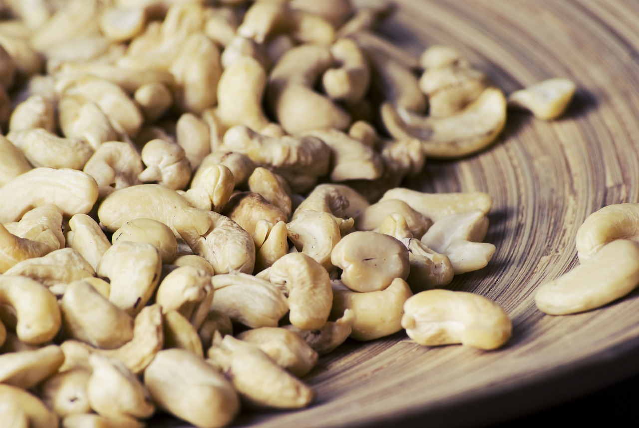 cashew nuts